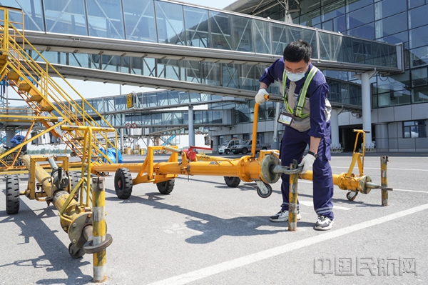 濟(jì)南機(jī)場(chǎng)以技術(shù)創(chuàng)新推動(dòng)安全管理升級(jí)